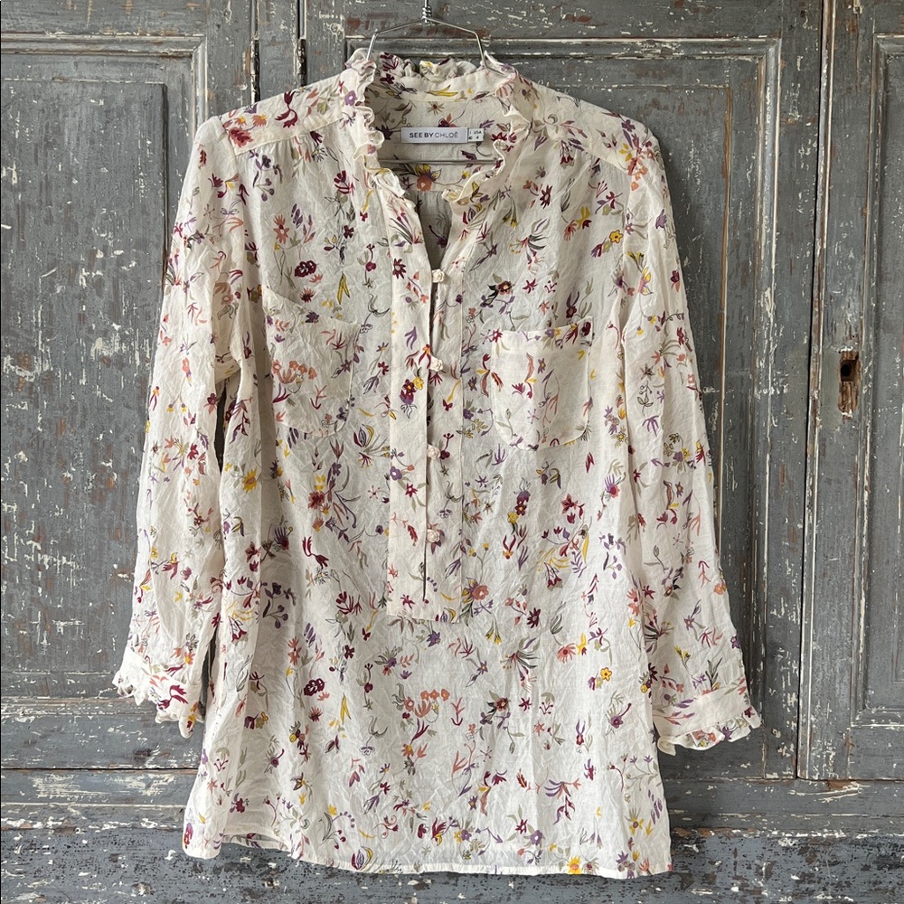 See By Chloe Floral Blouse Tunic with Ruffle Detail & Flower Buttons, Size 4